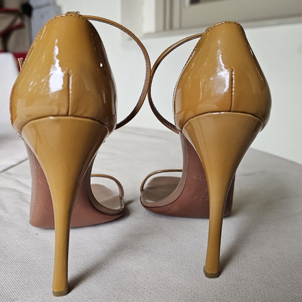 ALAÏA - Patent Leather Stiletto Sandal - NEVER WORN - Picture 7 of 11